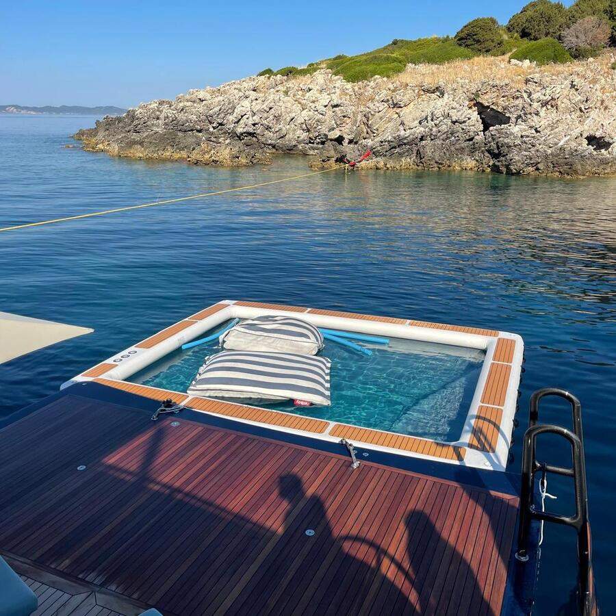 Piscina Gonfiabile Yacht 5 x 4m EVA Teak