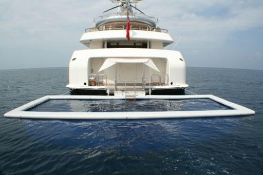 SUPERYACHT INFLATABLE SWIMMING POOL JELLYFISH & LEECHES PROTECTION 2